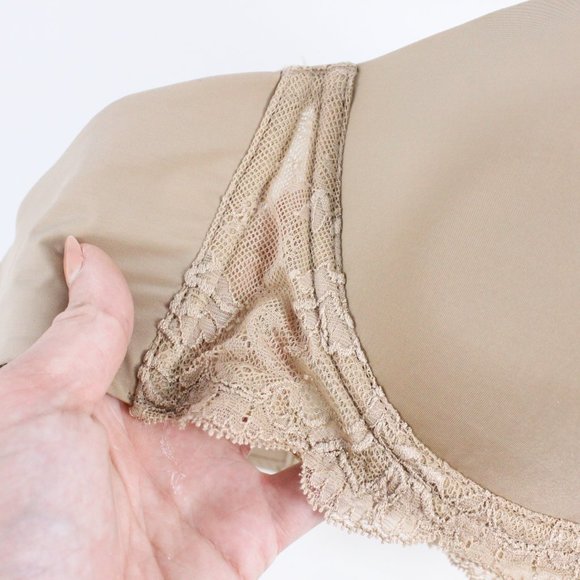 *Calvin Klein Beige Lace Strapless Bra - Picture 4 of 7